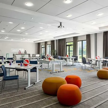 Paris Marriott Charles De Gaulle Airport Hotel 4*