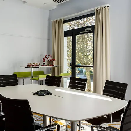 Paris Marriott Charles De Gaulle Airport 4*