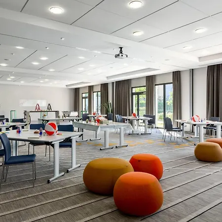 Hotel Paris Marriott Charles De Gaulle Airport 4*