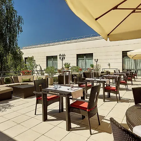 Hotel Paris Marriott Charles De Gaulle Airport 4*