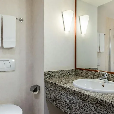 Paris Marriott Charles De Gaulle Airport Hotel 4*