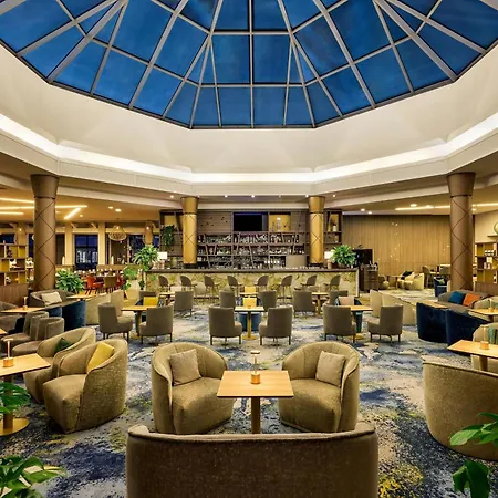 Paris Marriott Charles De Gaulle Airport Hotel 4*
