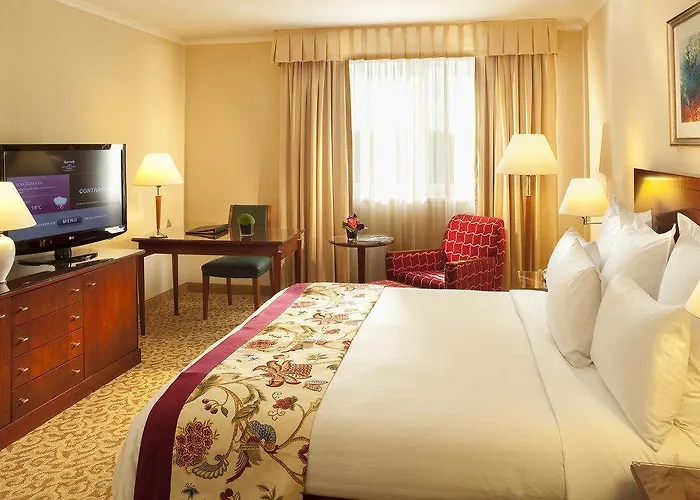 Hotel Paris Marriott Charles De Gaulle Airport 4*