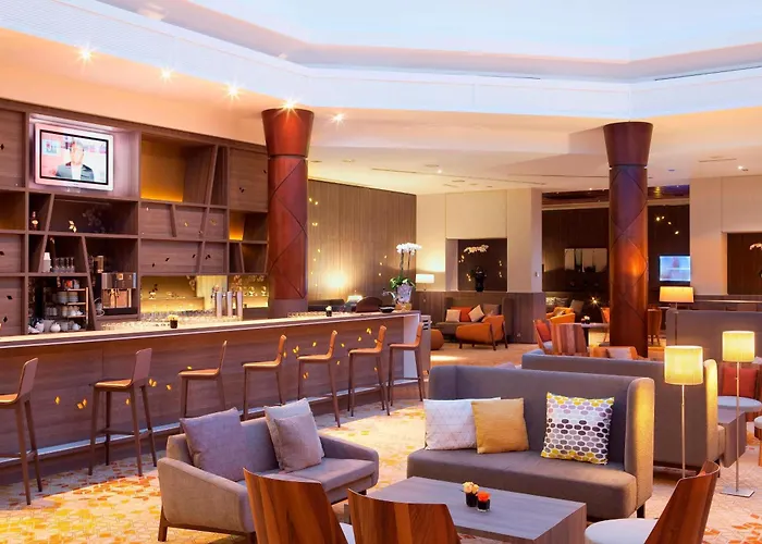 파리 메리어트 샤를 드골 에어포트 호텔 4*