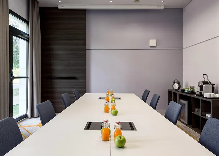 Hotel Paris Marriott Charles De Gaulle Airport 4*